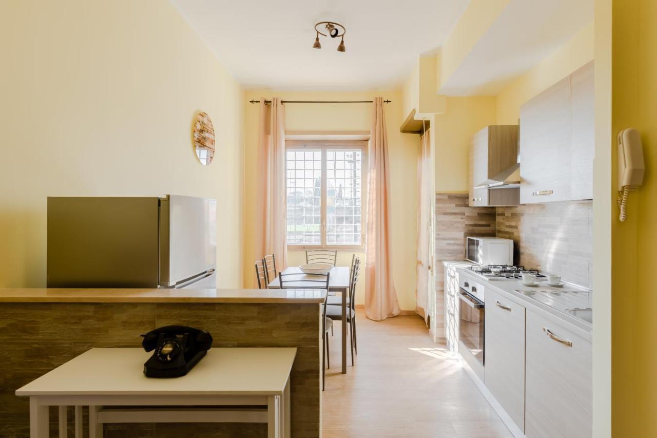Apartment Le Rondini Apartment, 5 Persone, 2 Balconi, Policlinico Tor Vergata E Casilino Rom